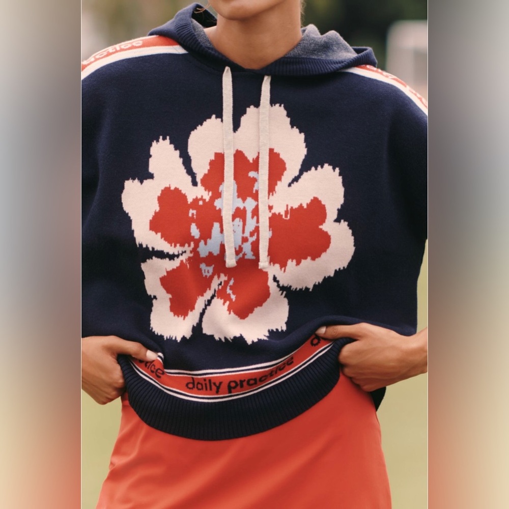 Daily practice hooded graphic varsity top